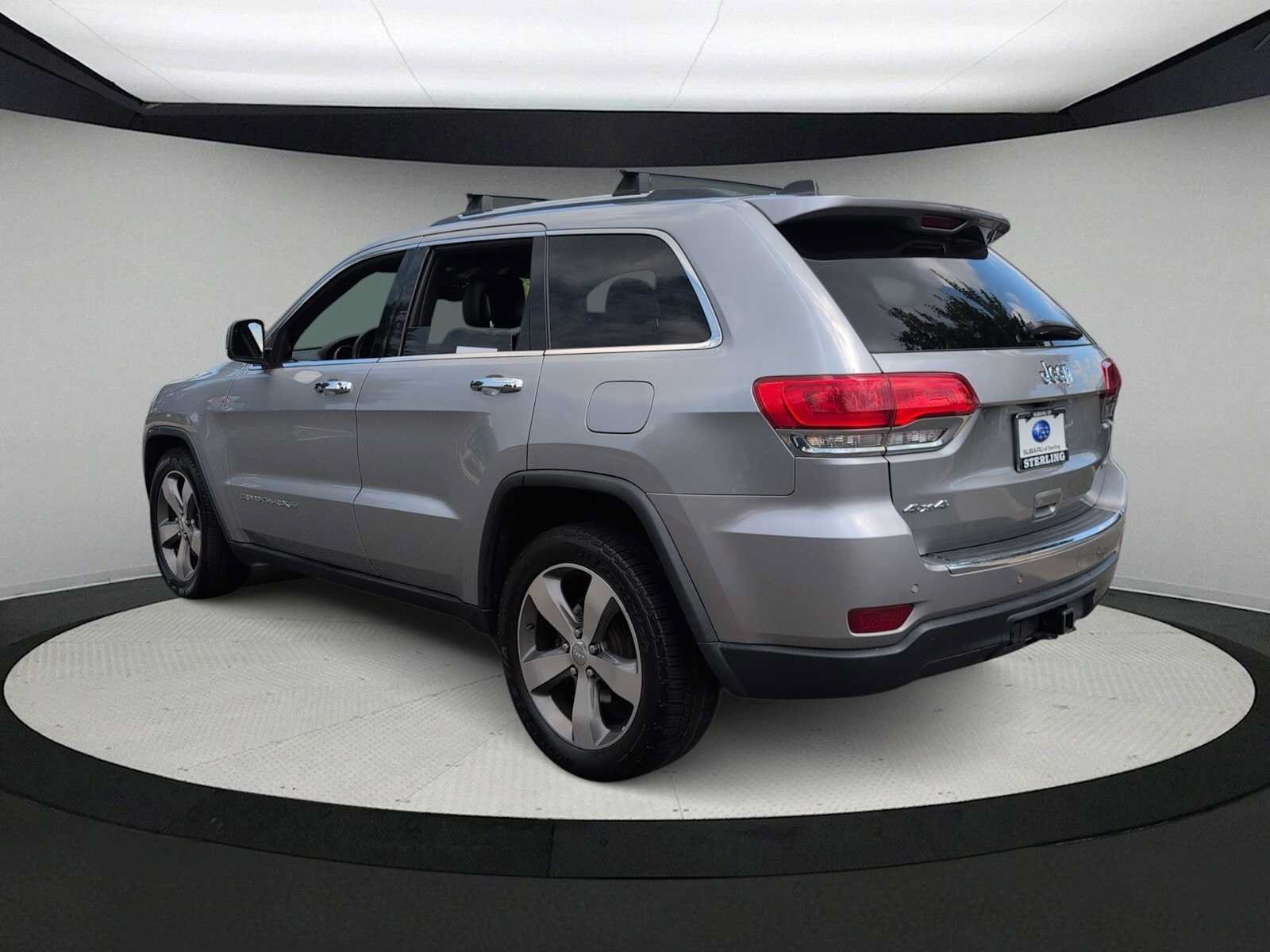 Used 2015 Jeep Grand Cherokee Limited w/ Luxury Group II AWD/4WD image 6