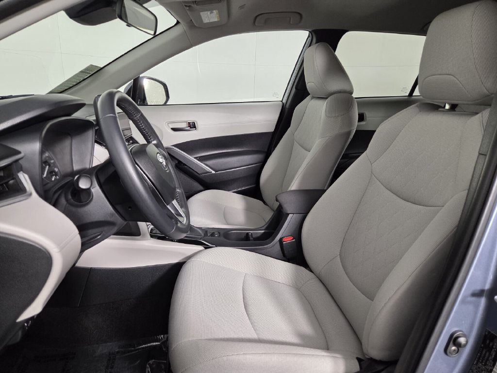 Used 2023 Toyota Corolla Cross LE FWD image 8
