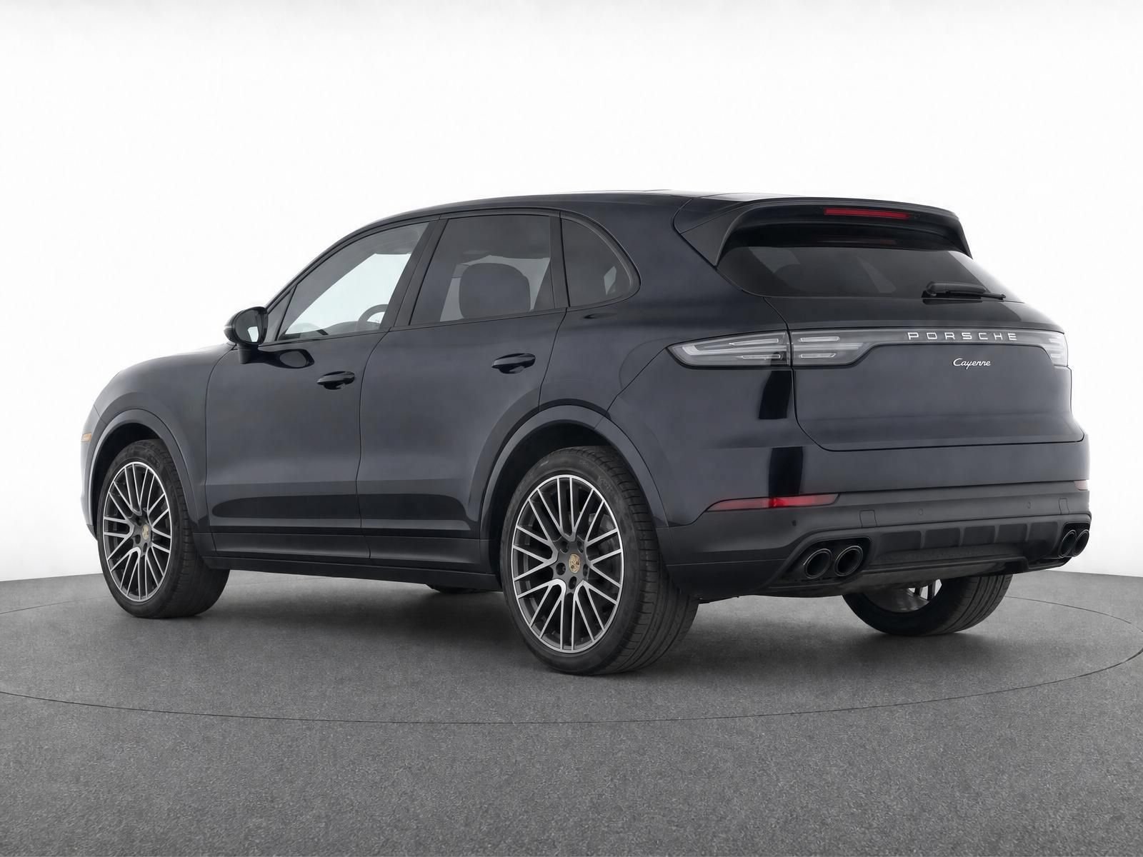 Used 2020 Porsche Cayenne AWD/4WD image 7