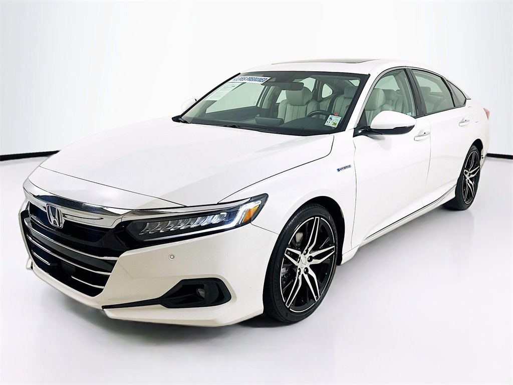 Used 2021 Honda Accord Touring image 1