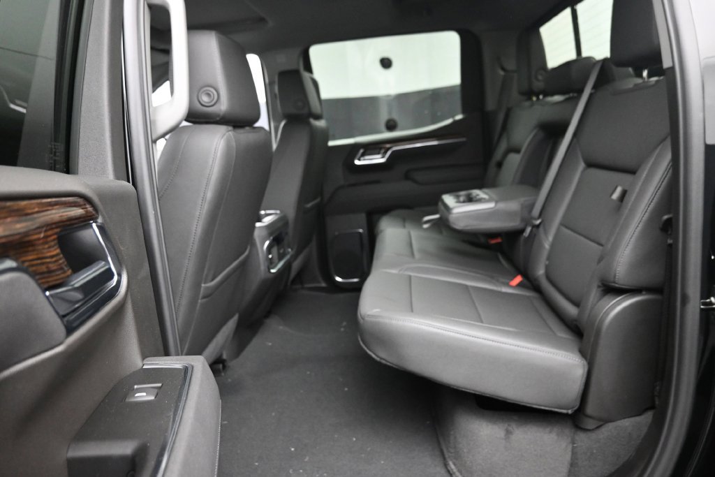 New 2026 GMC Sierra 1500 Elevation w/ Elevation Premium Package AWD/4WD image 14