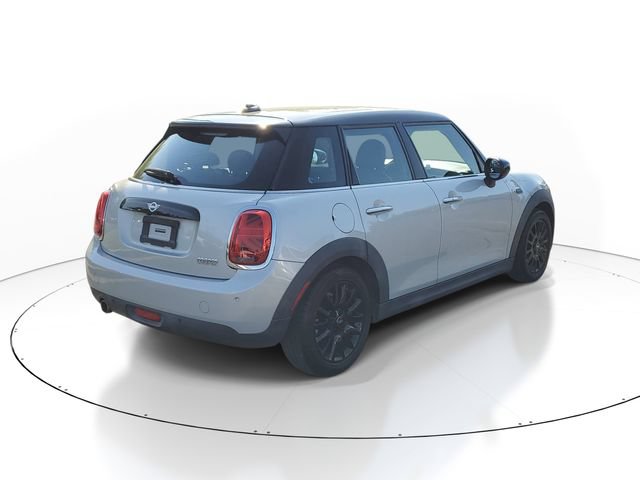 Used 2020 MINI Cooper 4-Door Hardtop FWD image 3