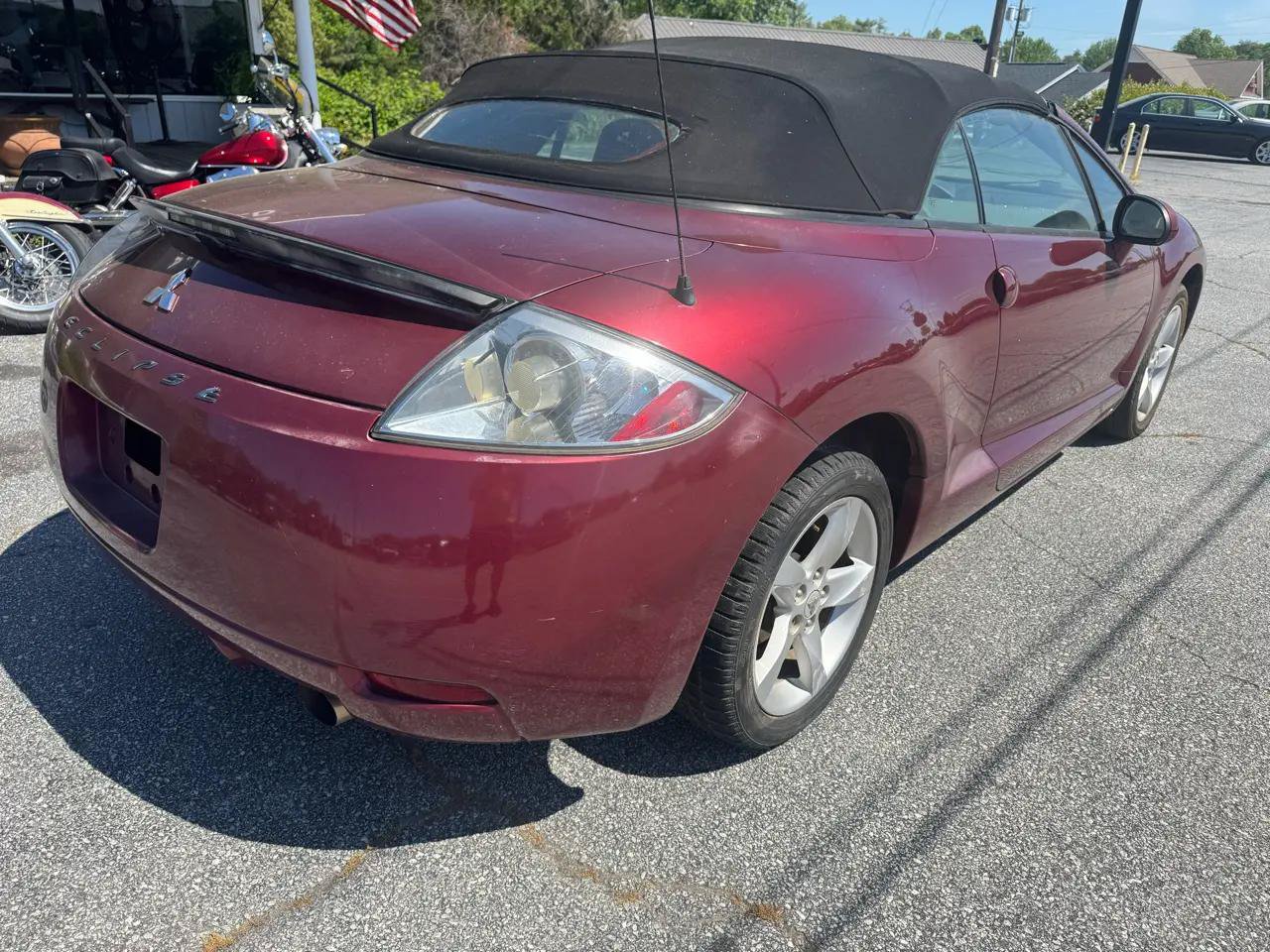 Used 2007 Mitsubishi Eclipse GS FWD image 8
