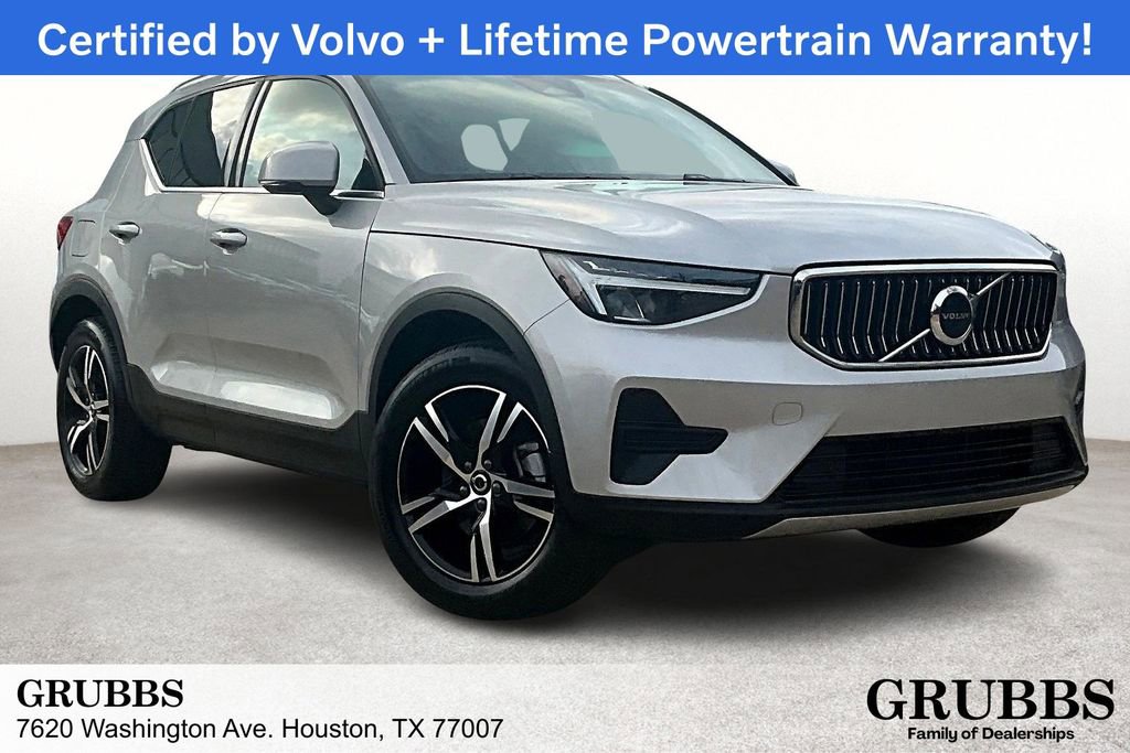 Certified 2025 Volvo XC40 B5 Core