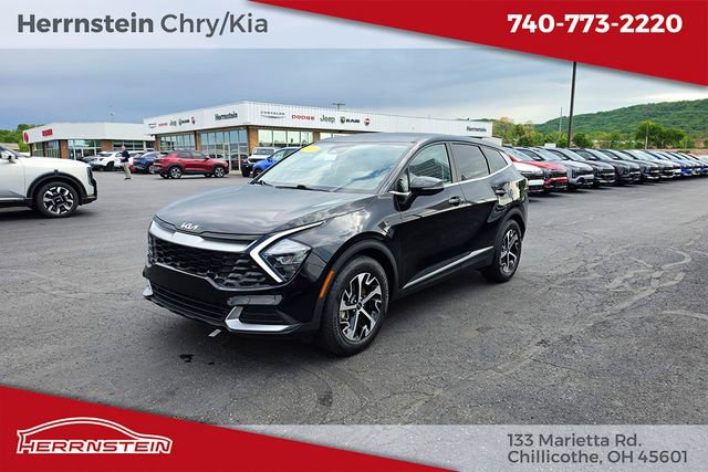 Used 2023 Kia Sportage EX FWD image 3