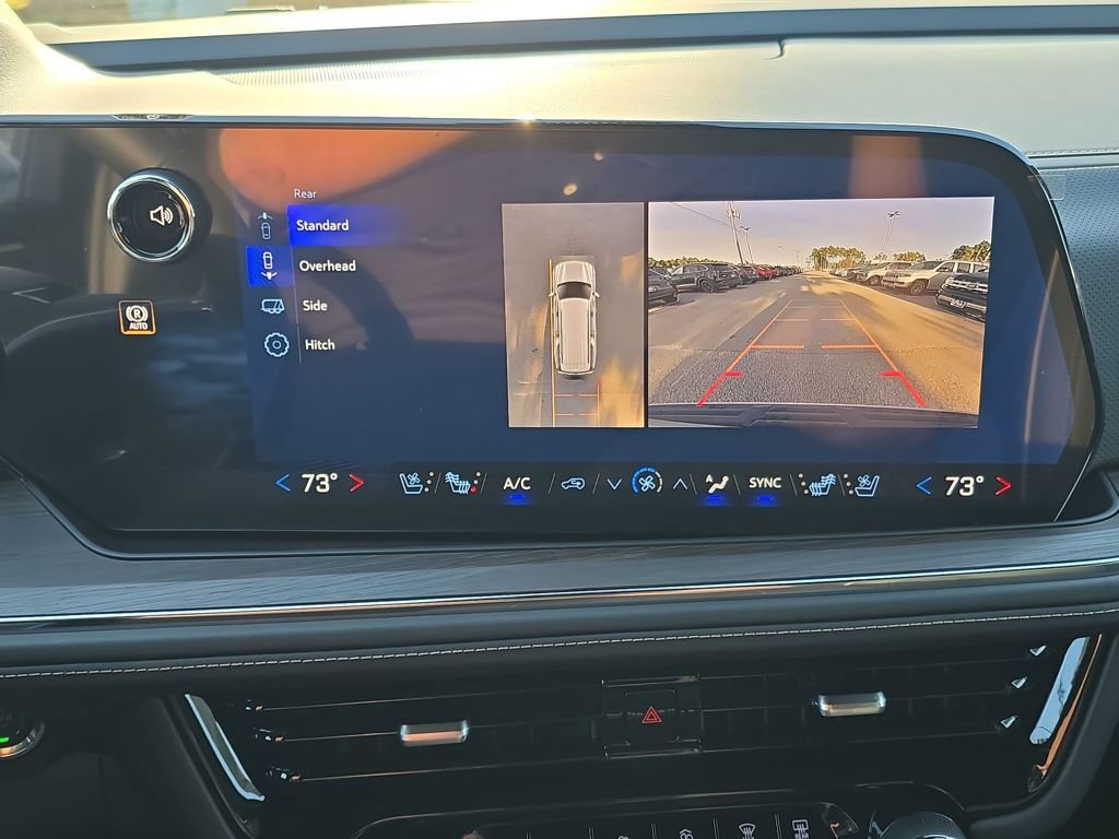 New 2026 Chevrolet Suburban Premier image 20