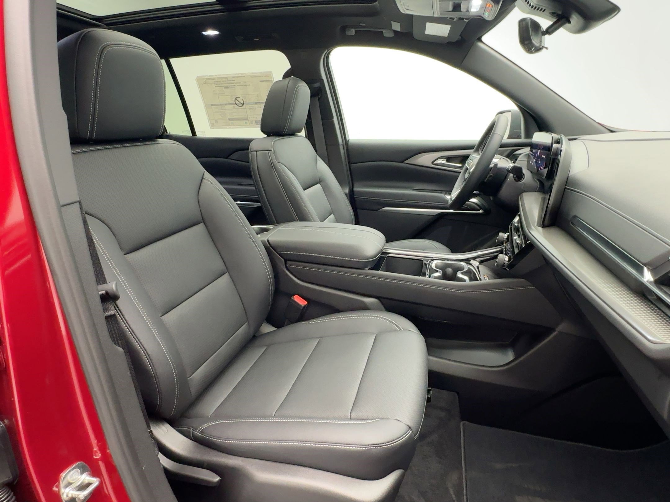 New 2026 Chevrolet Traverse LT w/ Sun and Wheel Package image 30