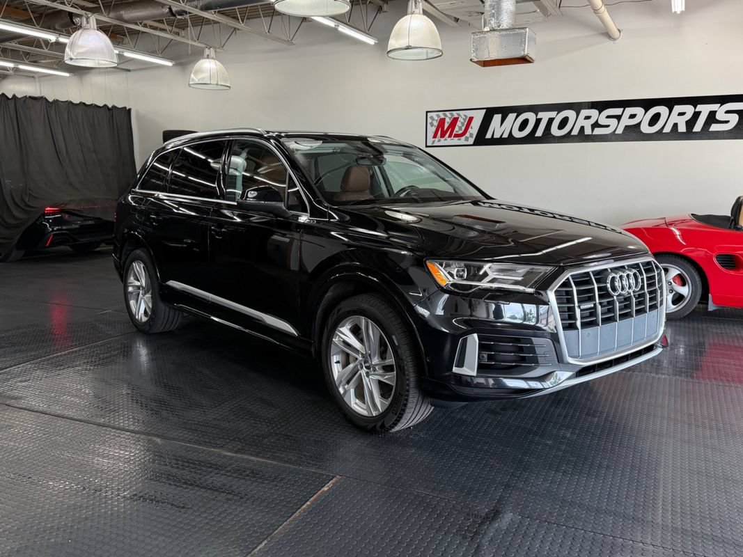 Used 2020 Audi Q7 3.0T Premium Plus w/ Premium Plus Package AWD/4WD image 10
