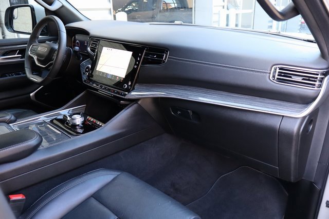 Used 2022 Jeep Wagoneer Series II image 35