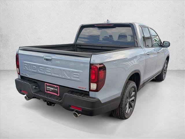 Used 2025 Honda Ridgeline Sport image 4