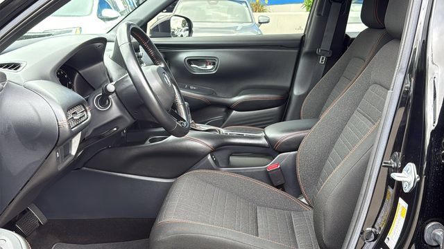 Used 2025 Honda HR-V Sport image 10
