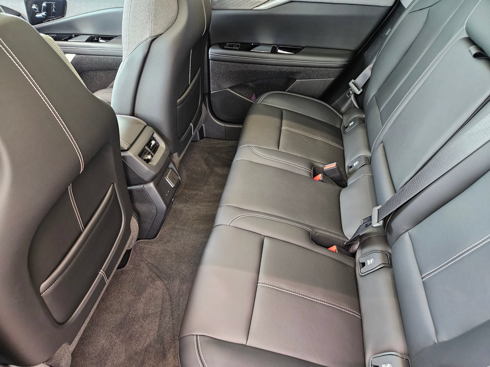 New 2026 Cadillac Optiq Luxury 1 AWD/4WD image 27