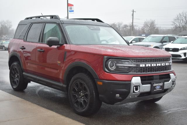 Used 2025 Ford Bronco Sport Badlands image 8