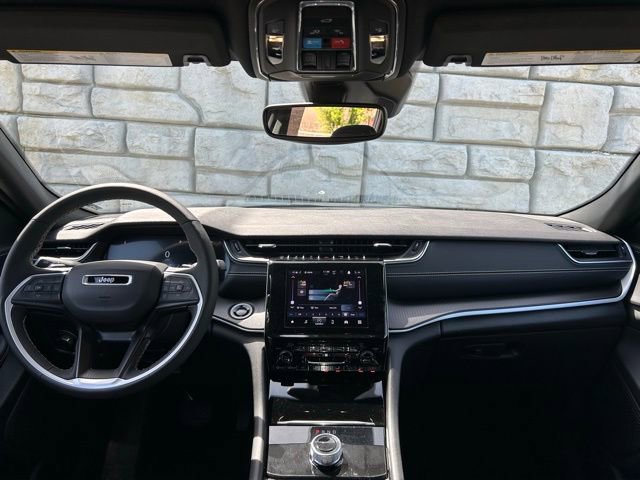 Certified 2024 Jeep Grand Cherokee Laredo X w/ Luxury Tech Group I AWD/4WD image 10