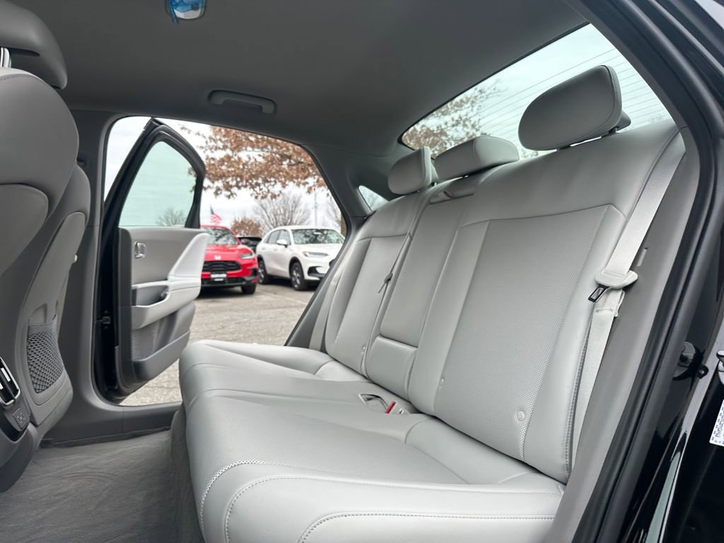 Used 2024 Hyundai Ioniq 6 SEL image 26