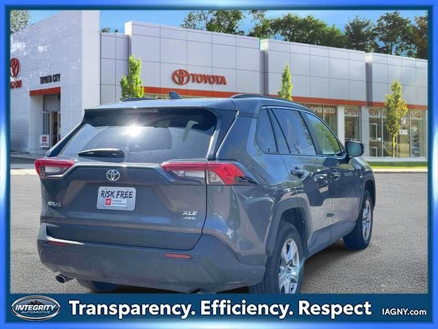 Certified 2025 Toyota RAV4 XLE AWD/4WD image 5