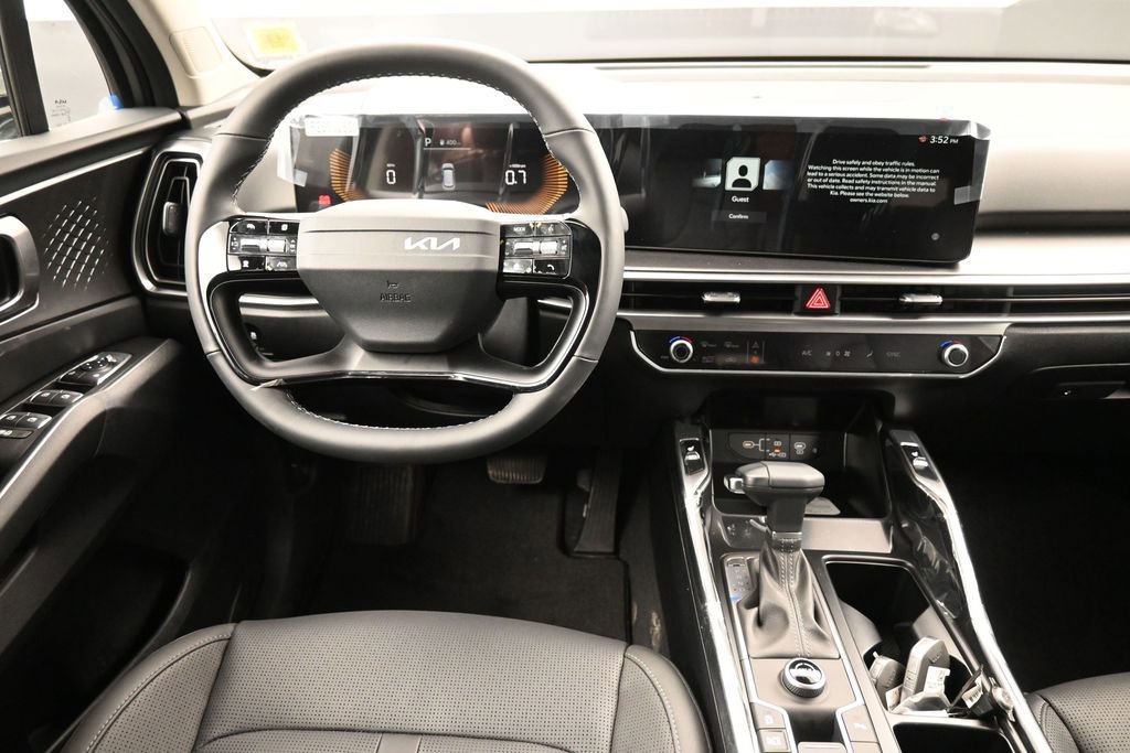 New 2026 Kia Sorento S FWD image 19