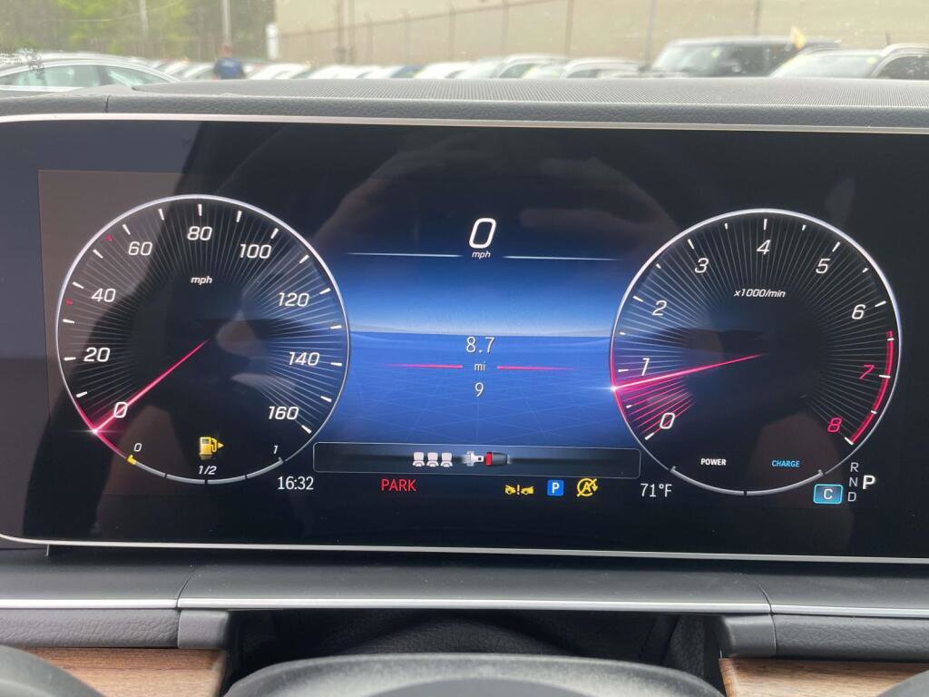 New 2026 Mercedes-Benz GLE 350 4MATIC image 3
