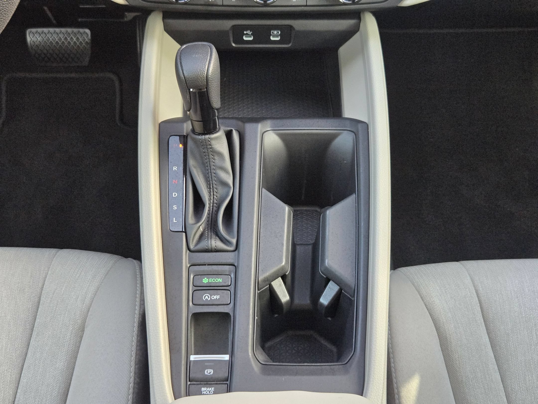 Used 2025 Honda Accord SE image 19