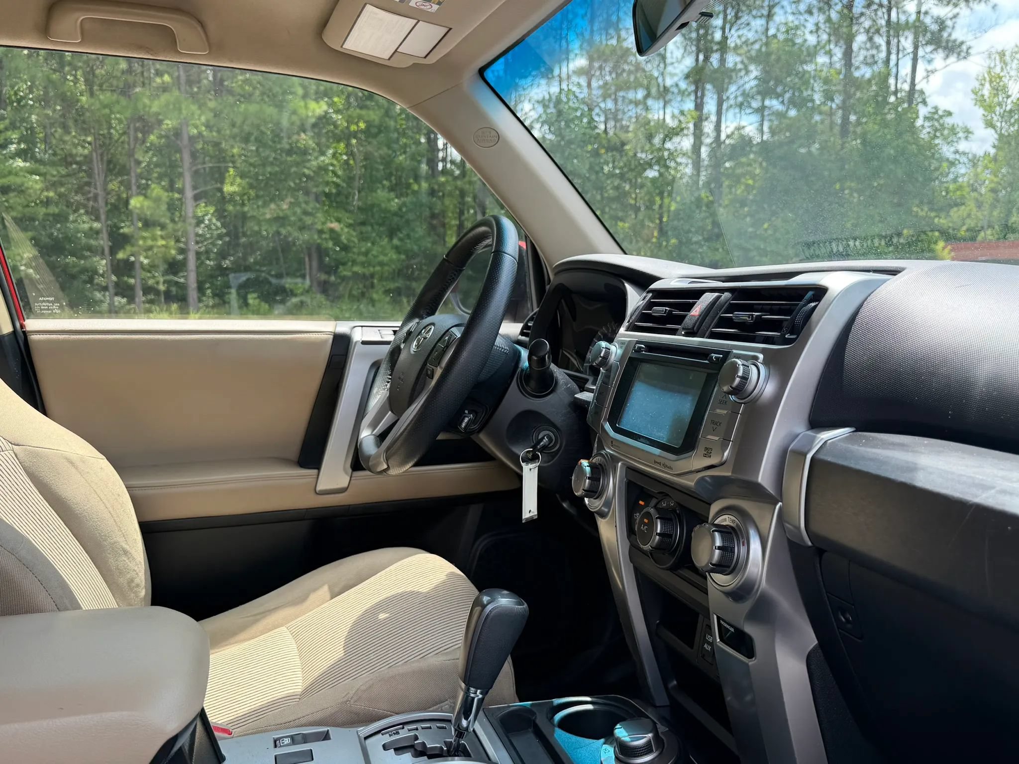 Used 2016 Toyota 4Runner SR5 AWD/4WD image 27