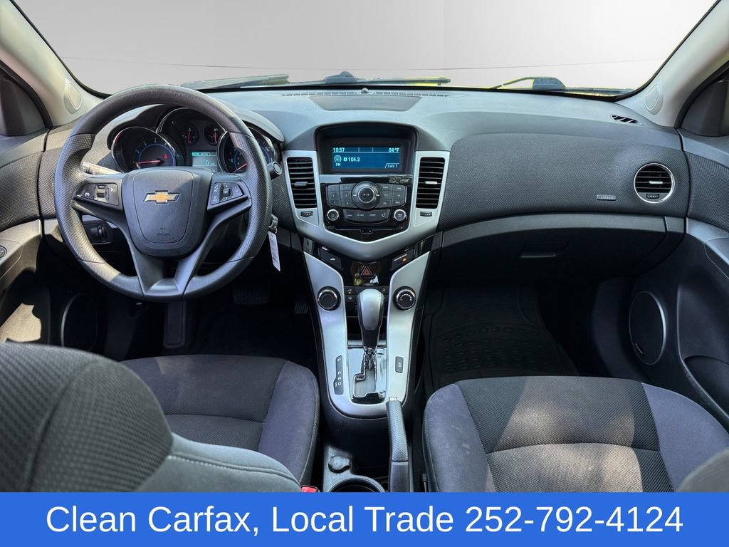 Used 2015 Chevrolet Cruze LT w/ Sun And Sound Package FWD image 10