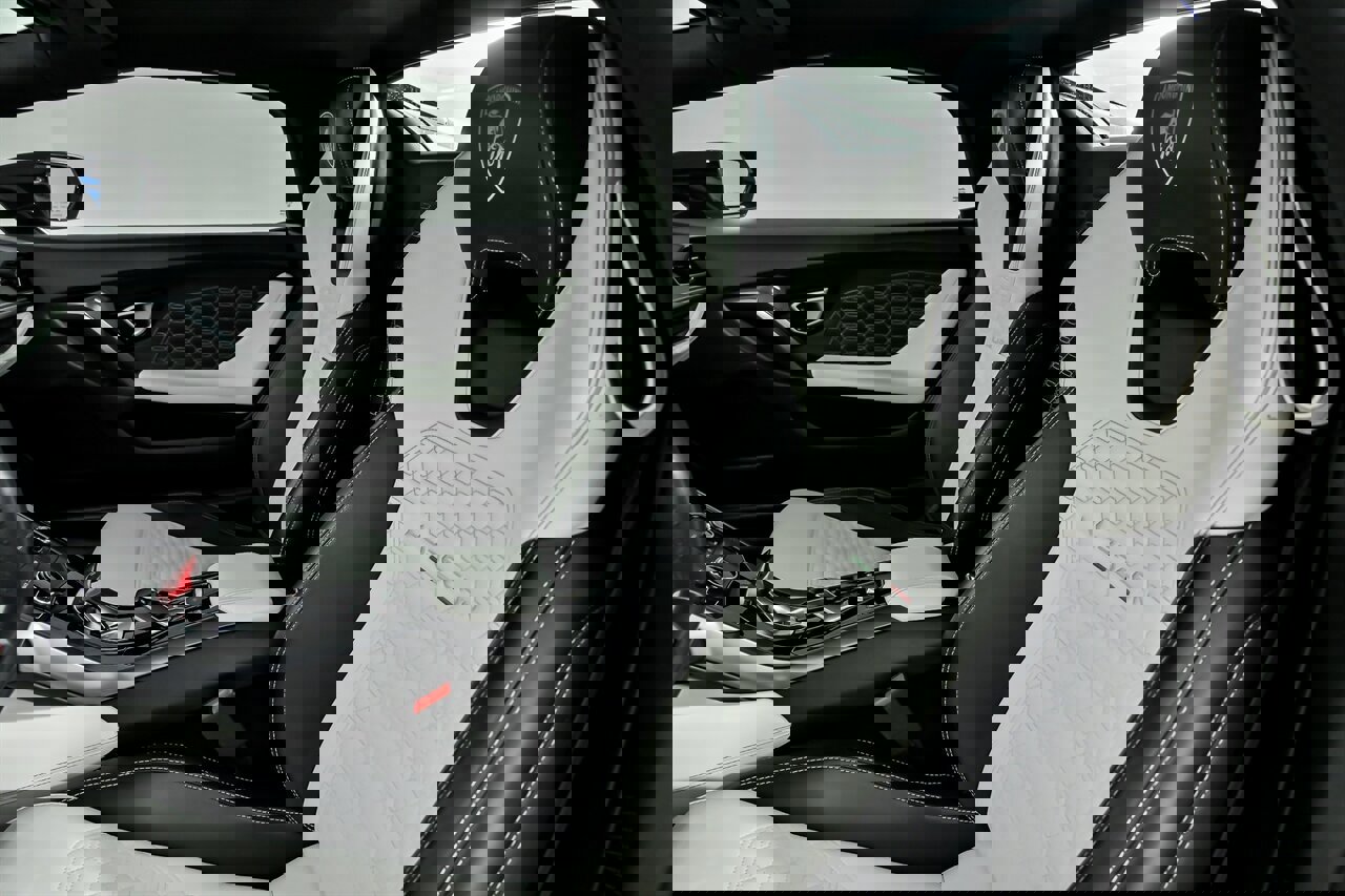 Used 2018 Lamborghini Huracan LP 580-2 image 23