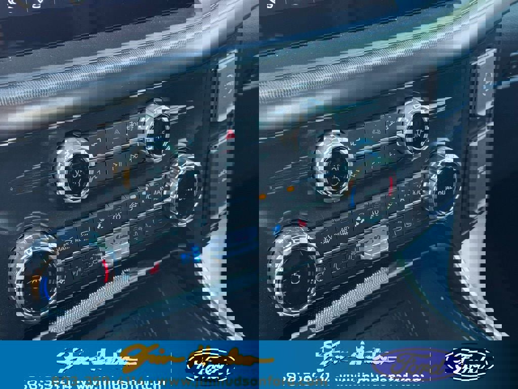 New 2025 Ford F150 Platinum w/ Equipment Group 702A High image 30