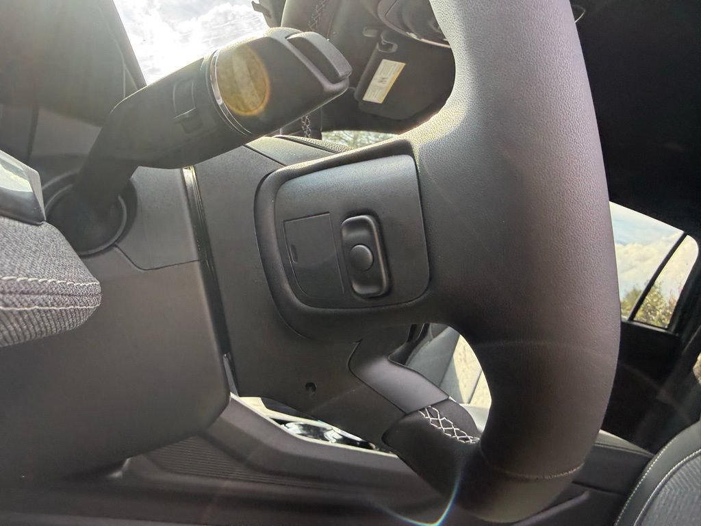 New 2026 Jeep Cherokee Laredo AWD/4WD image 14