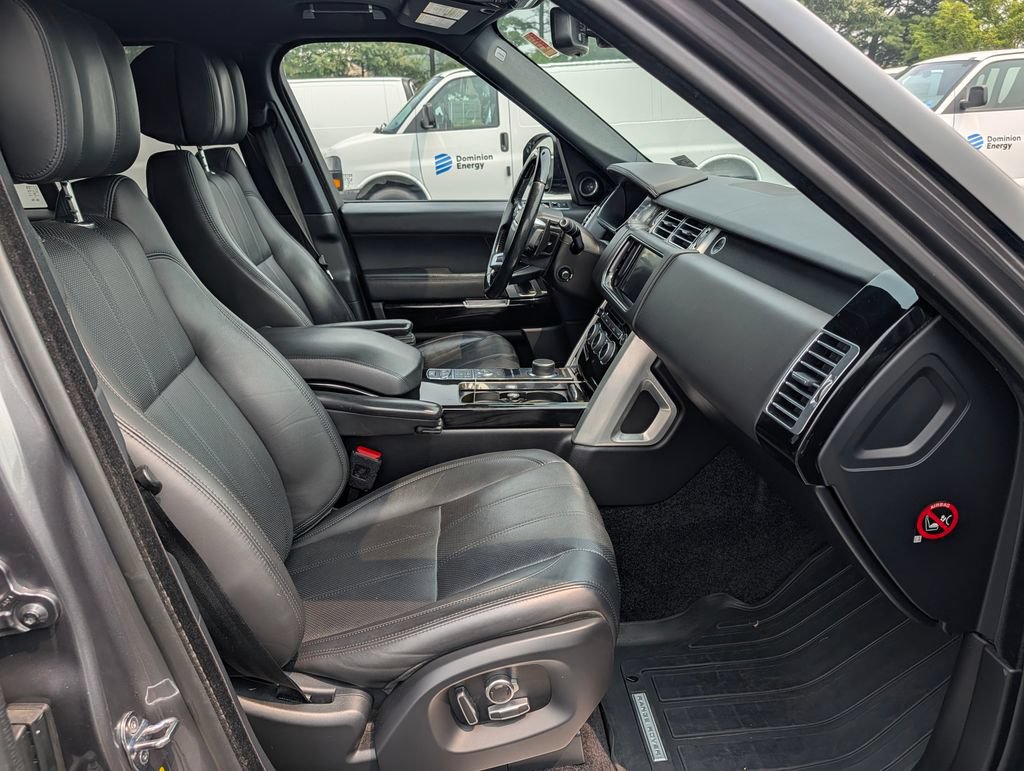Used 2016 Land Rover Range Rover Supercharged AWD/4WD image 13