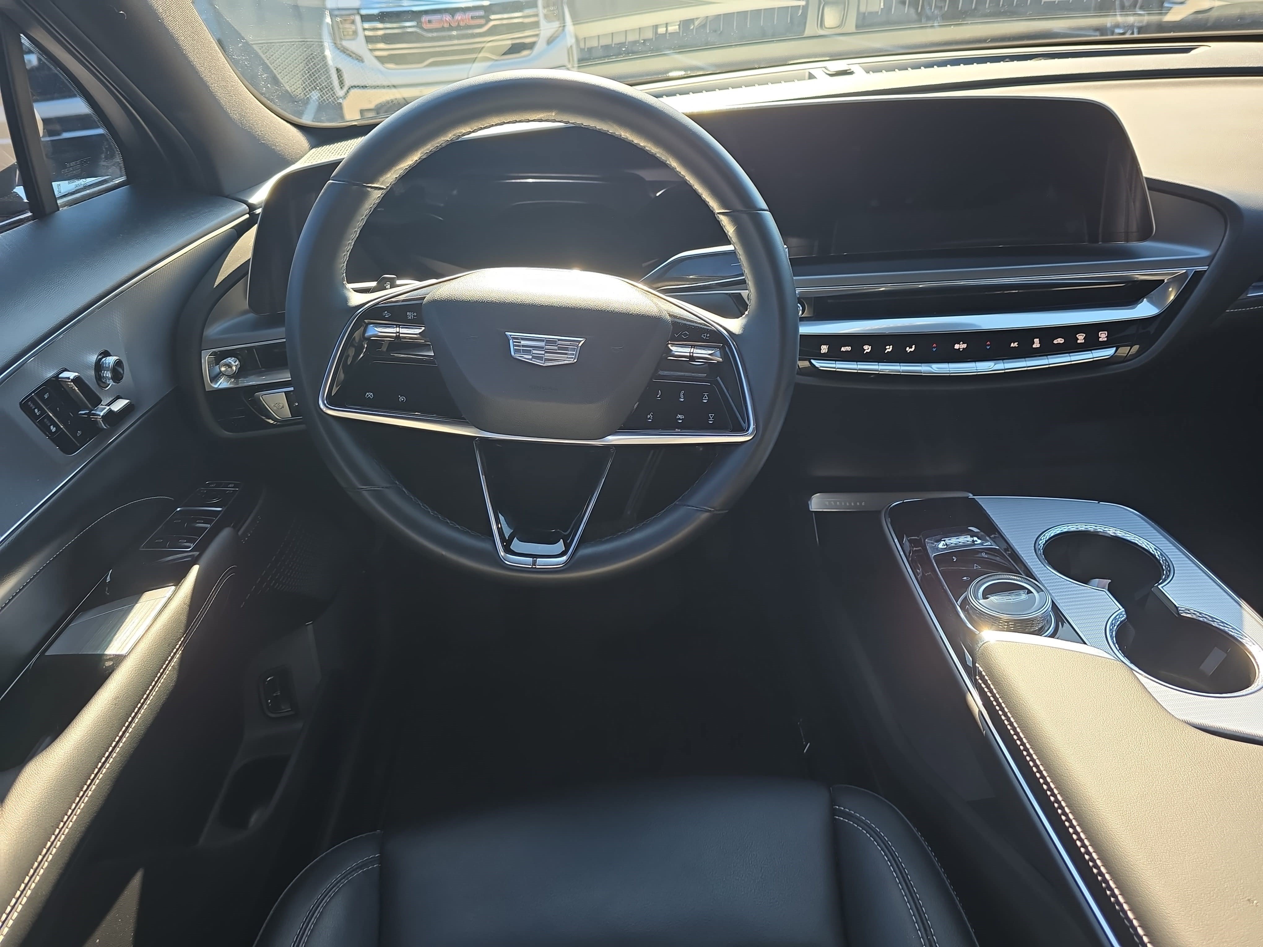 Certified 2024 Cadillac Lyriq Tech RWD image 15