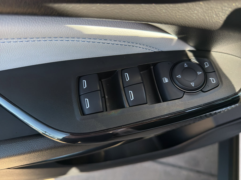 Used 2024 Chevrolet Trax LT image 12