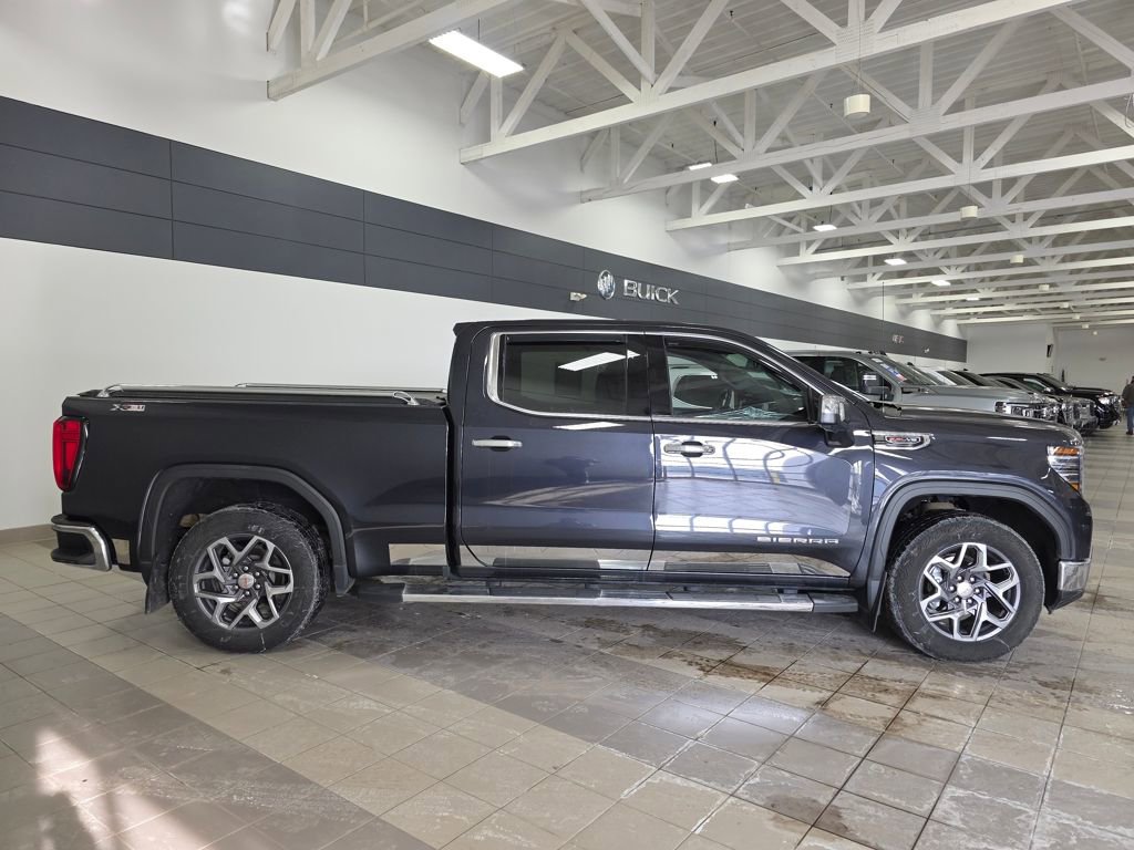 Used 2023 GMC Sierra 1500 SLT w/ SLT Premium Package image 6