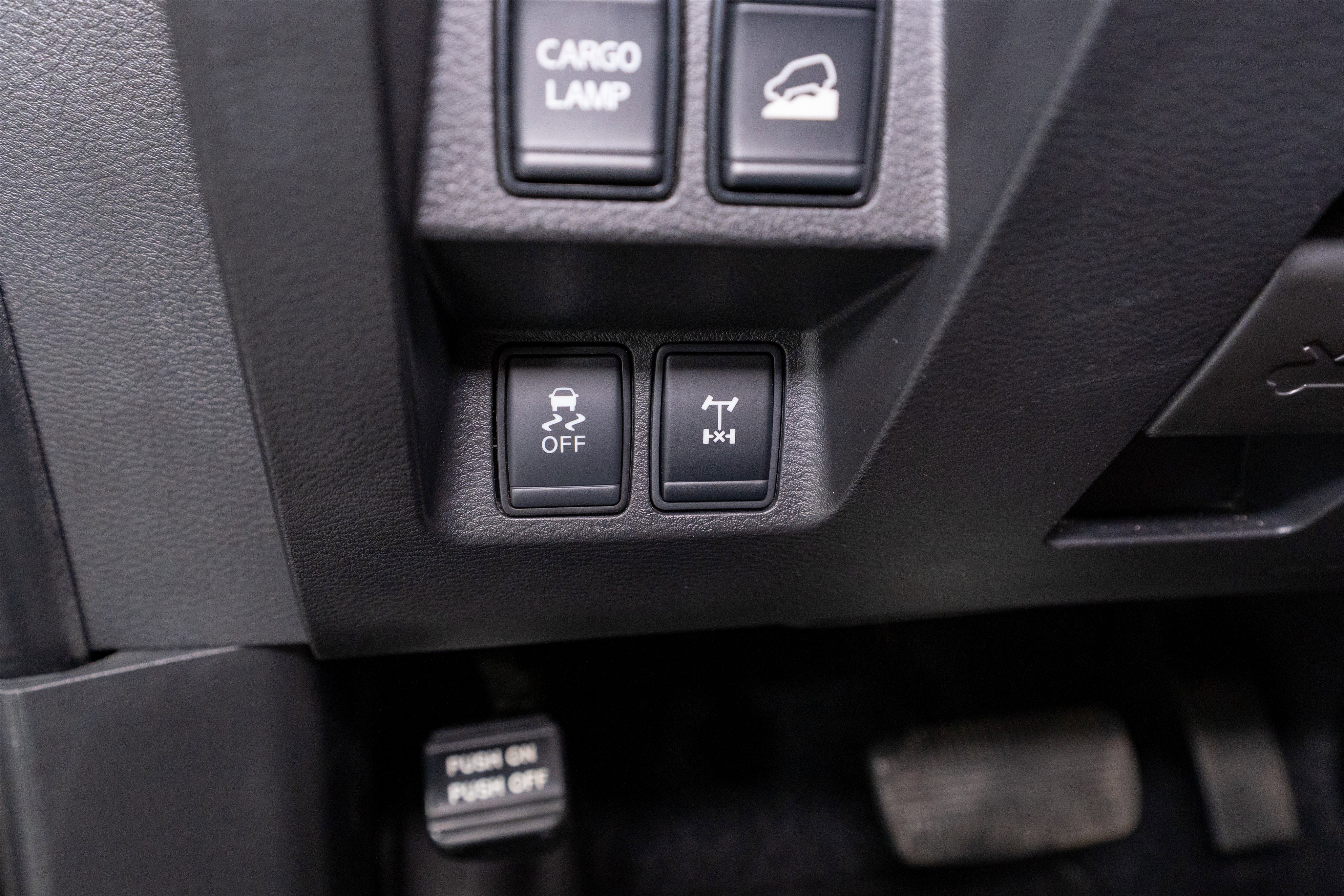 Used 2023 Nissan Frontier PRO-4X w/ Pro-4X Premium Package image 36