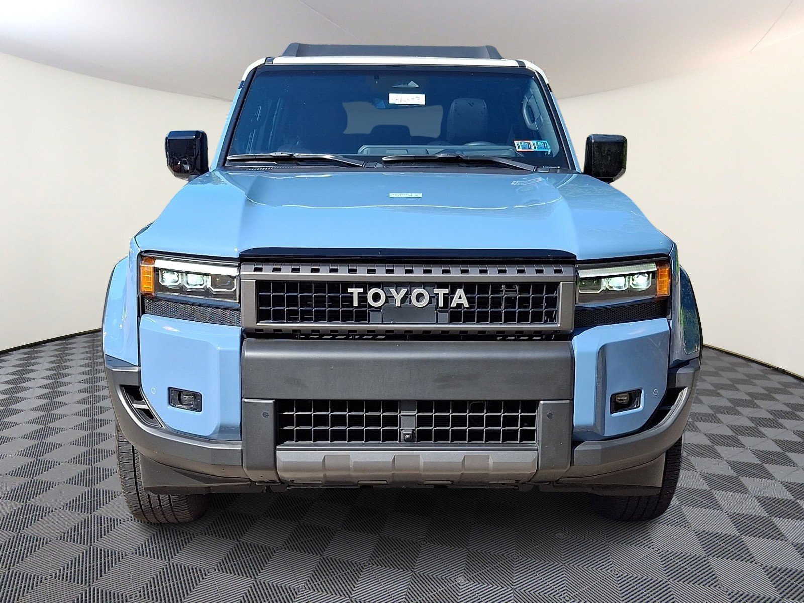 Used 2025 Toyota Land Cruiser w/ Premium Package AWD/4WD image 2