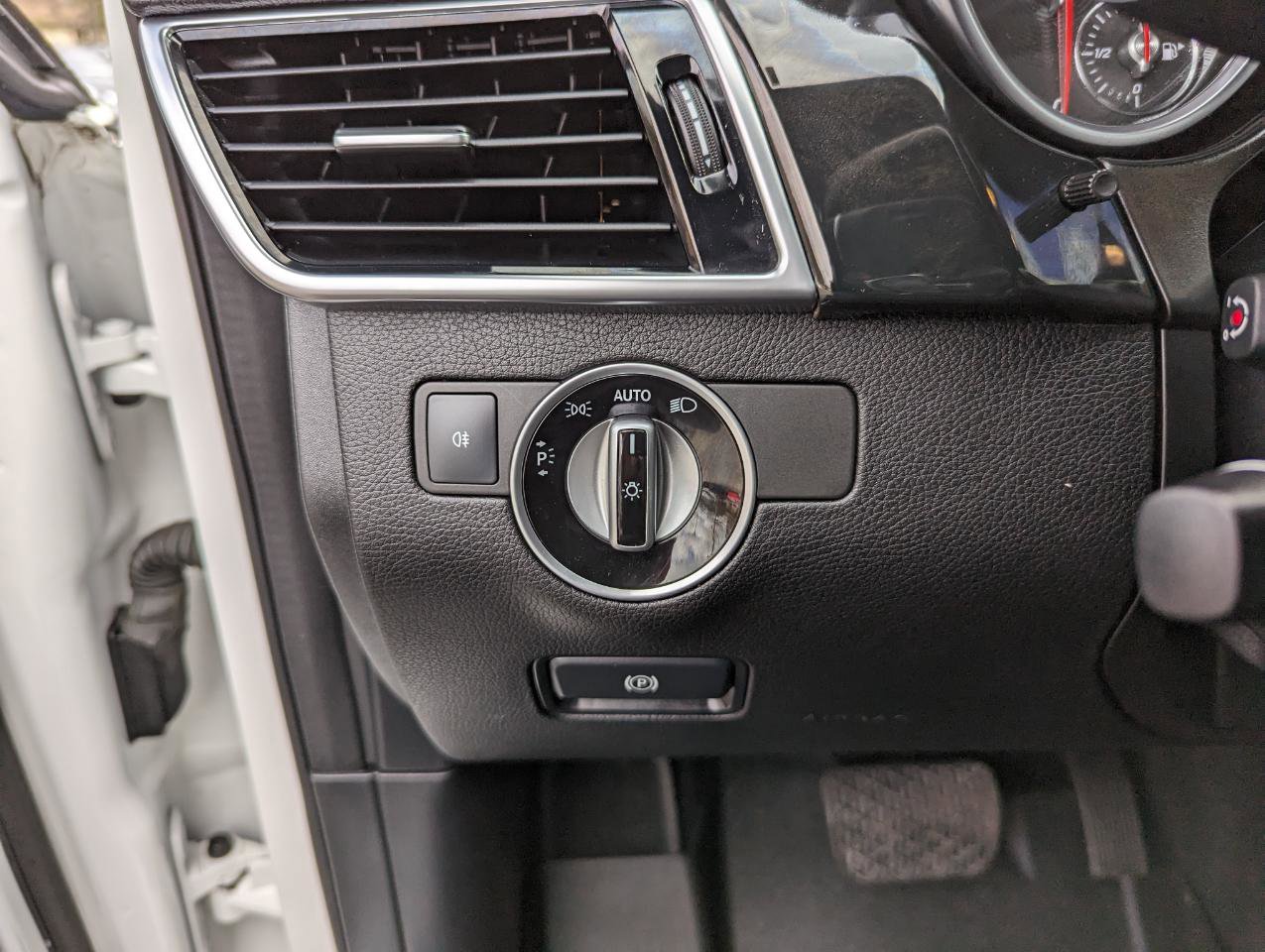 Used 2019 Mercedes-Benz GLS 450 4MATIC image 15