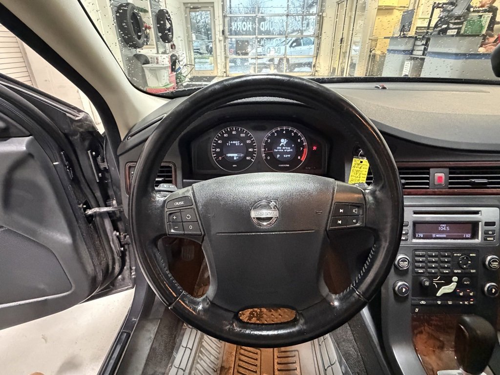 Used 2007 Volvo S80 3.2 image 9