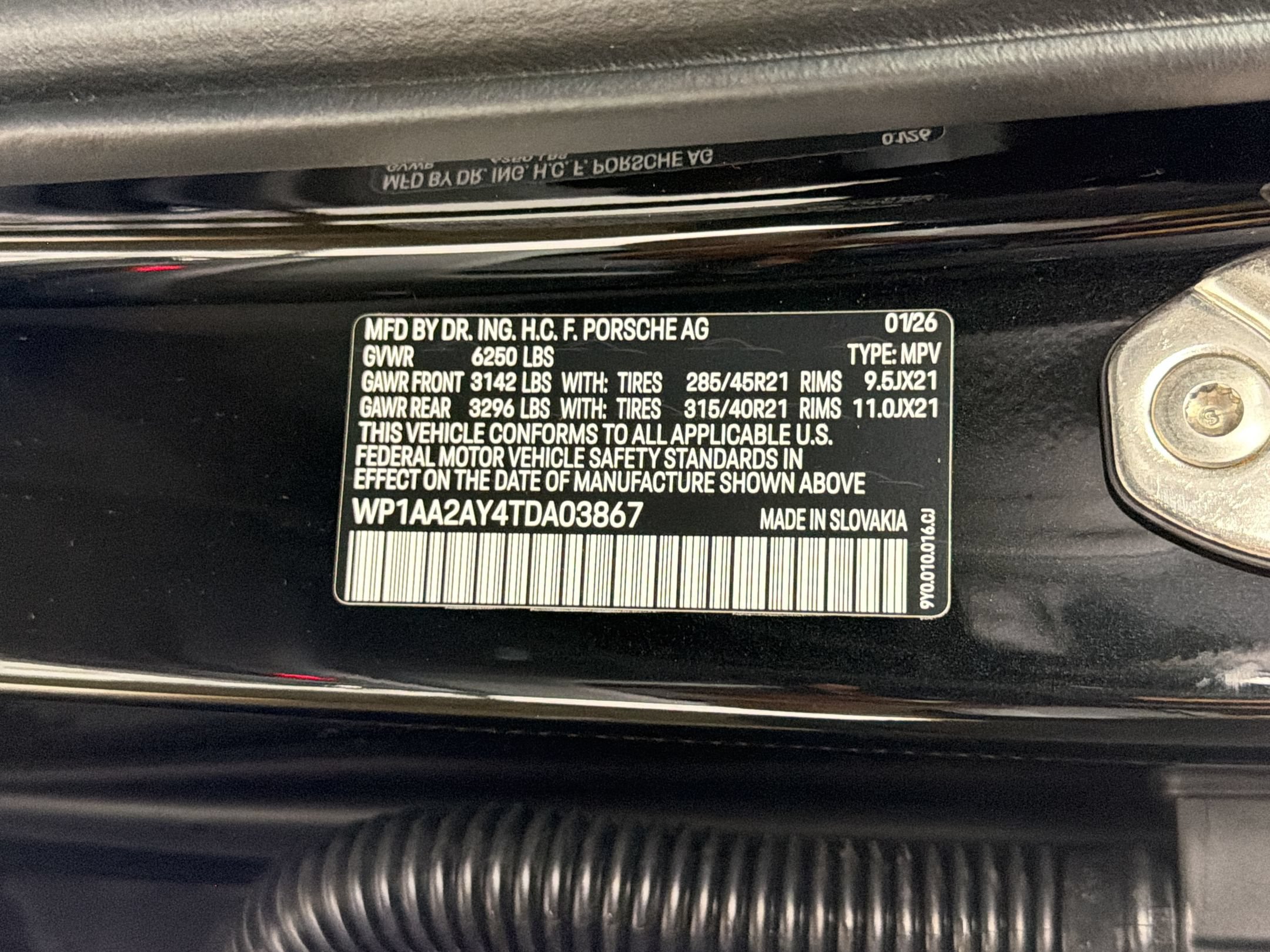 Used 2026 Porsche Cayenne AWD/4WD image 21