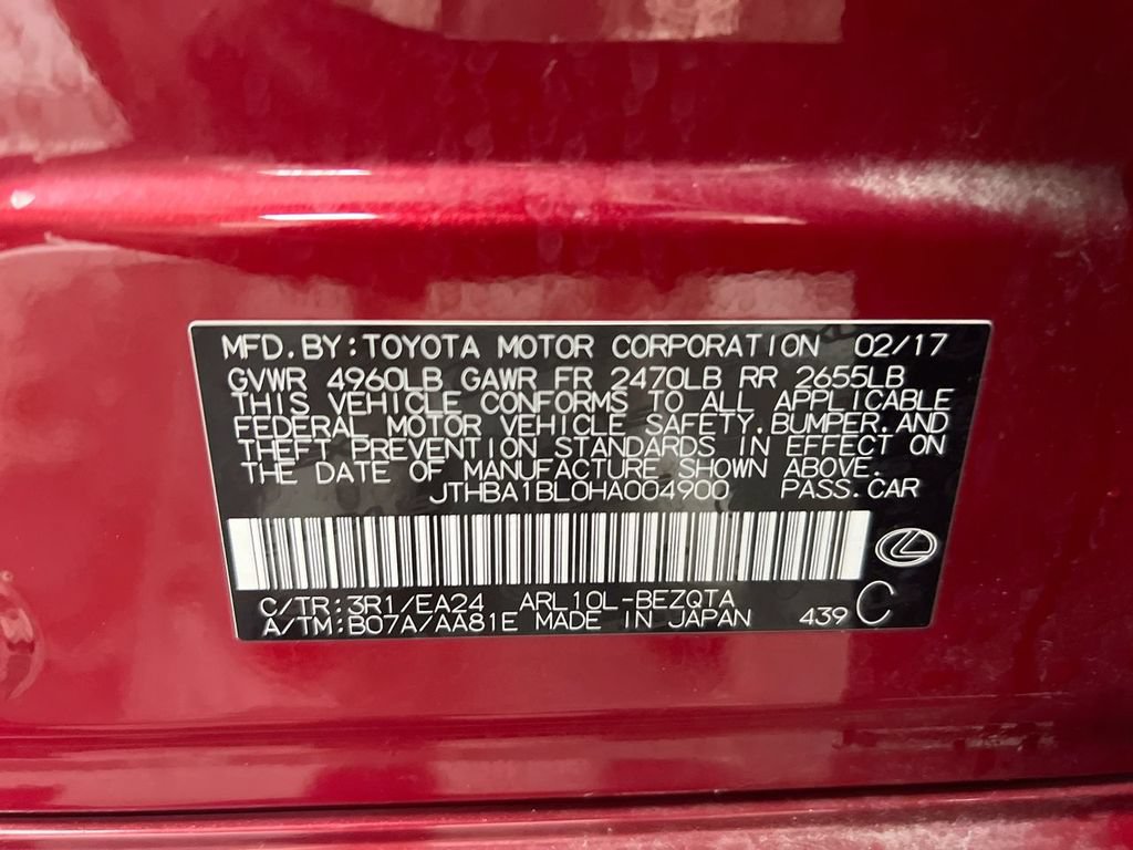 Used 2017 Lexus GS 200t w/ Preferred Accessory Package RWD image 29