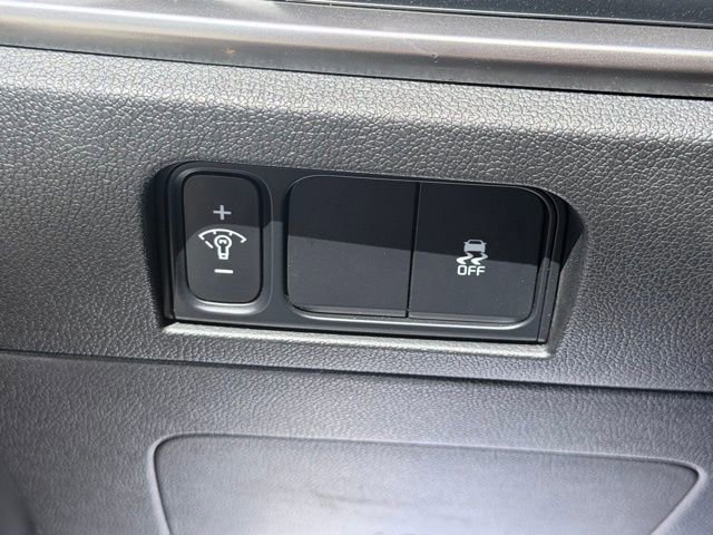 Used 2024 Kia Sorento S image 21