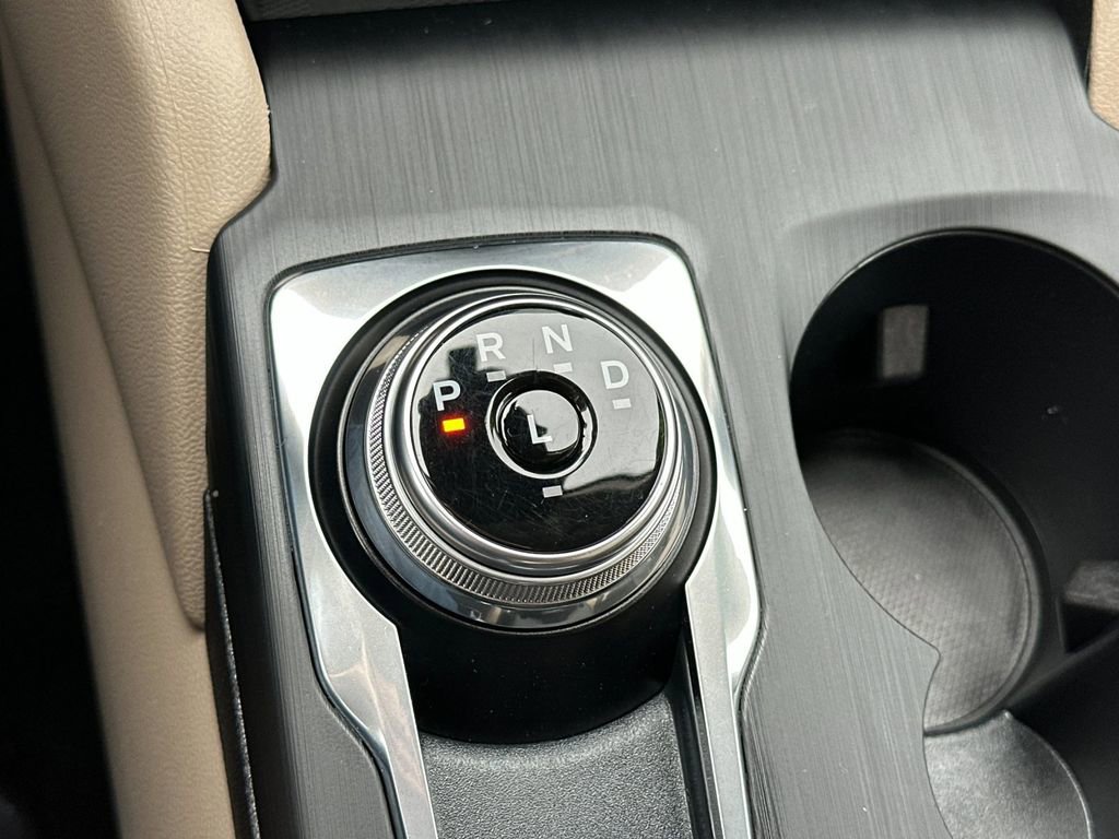 Certified 2020 Ford Escape SE Sport FWD image 21