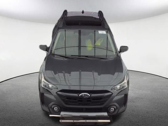 Used 2025 Subaru Outback Limited image 2
