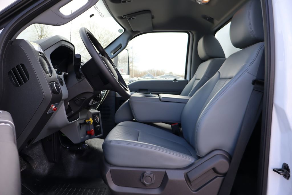 New 2027 Ford F750 2WD Regular Cab Super Duty image 31