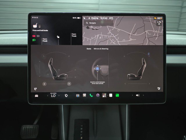 Used 2026 Tesla Model Y 2WD image 22