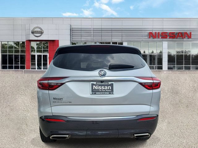Used 2020 Buick Enclave Essence w/ Sound and Sites Package FWD image 7