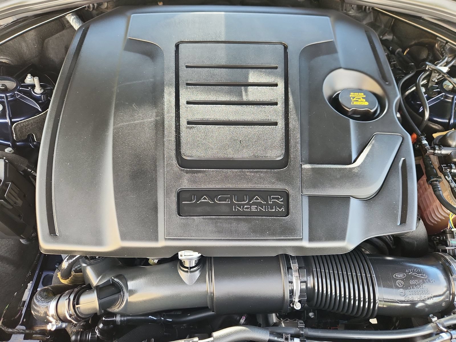 Used 2021 Jaguar F-PACE S AWD/4WD image 17