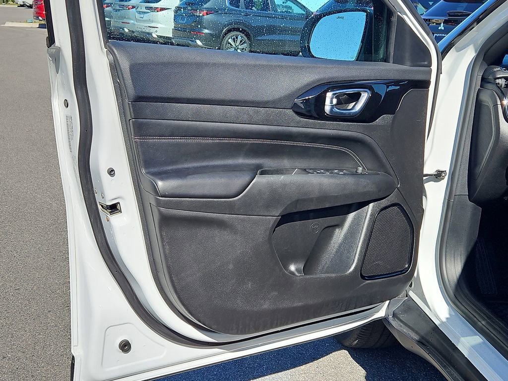 Used 2022 Jeep Compass Altitude w/ Convenience Group image 19