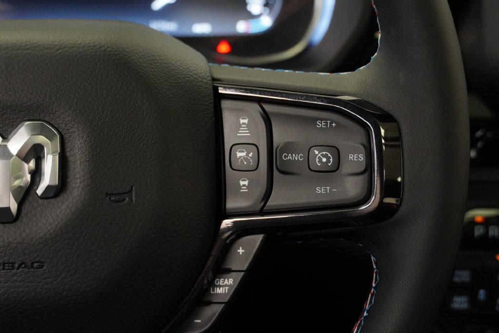 Certified 2026 RAM 1500 Laramie AWD/4WD image 37