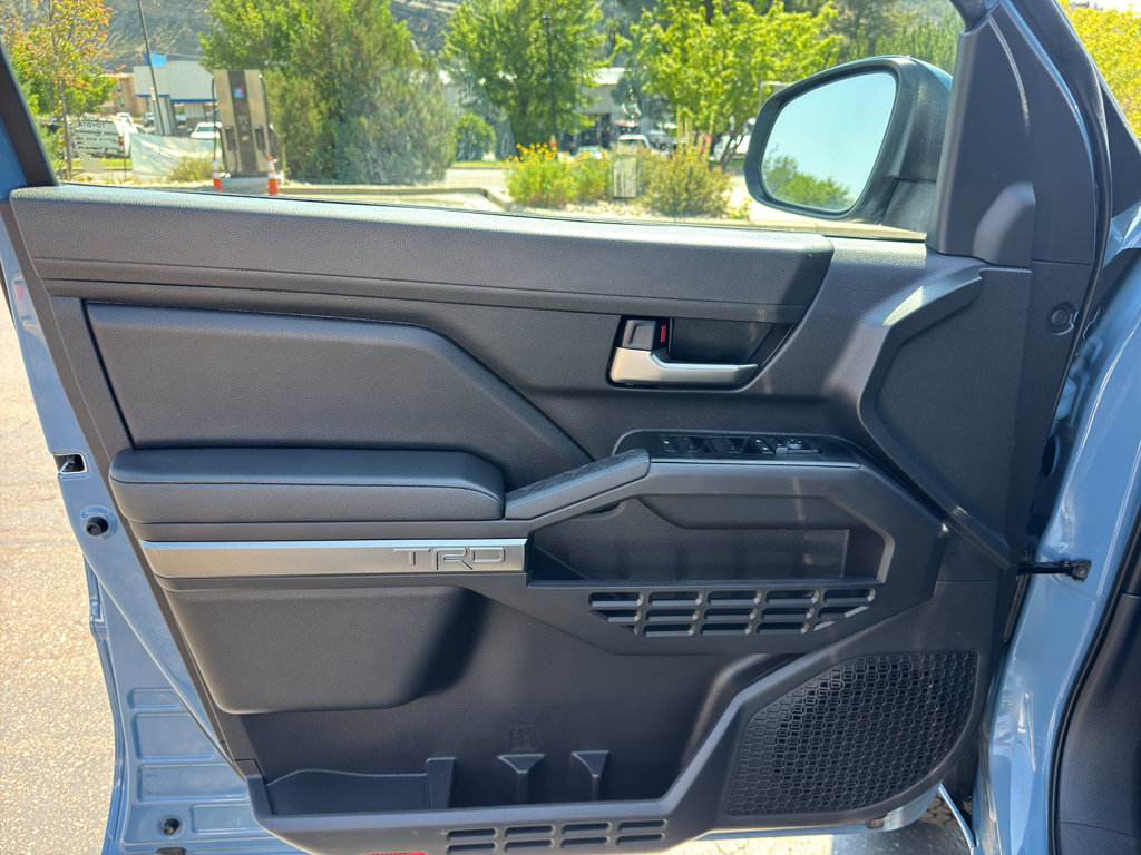 Used 2026 Toyota Tacoma TRD Off-Road AWD/4WD image 13