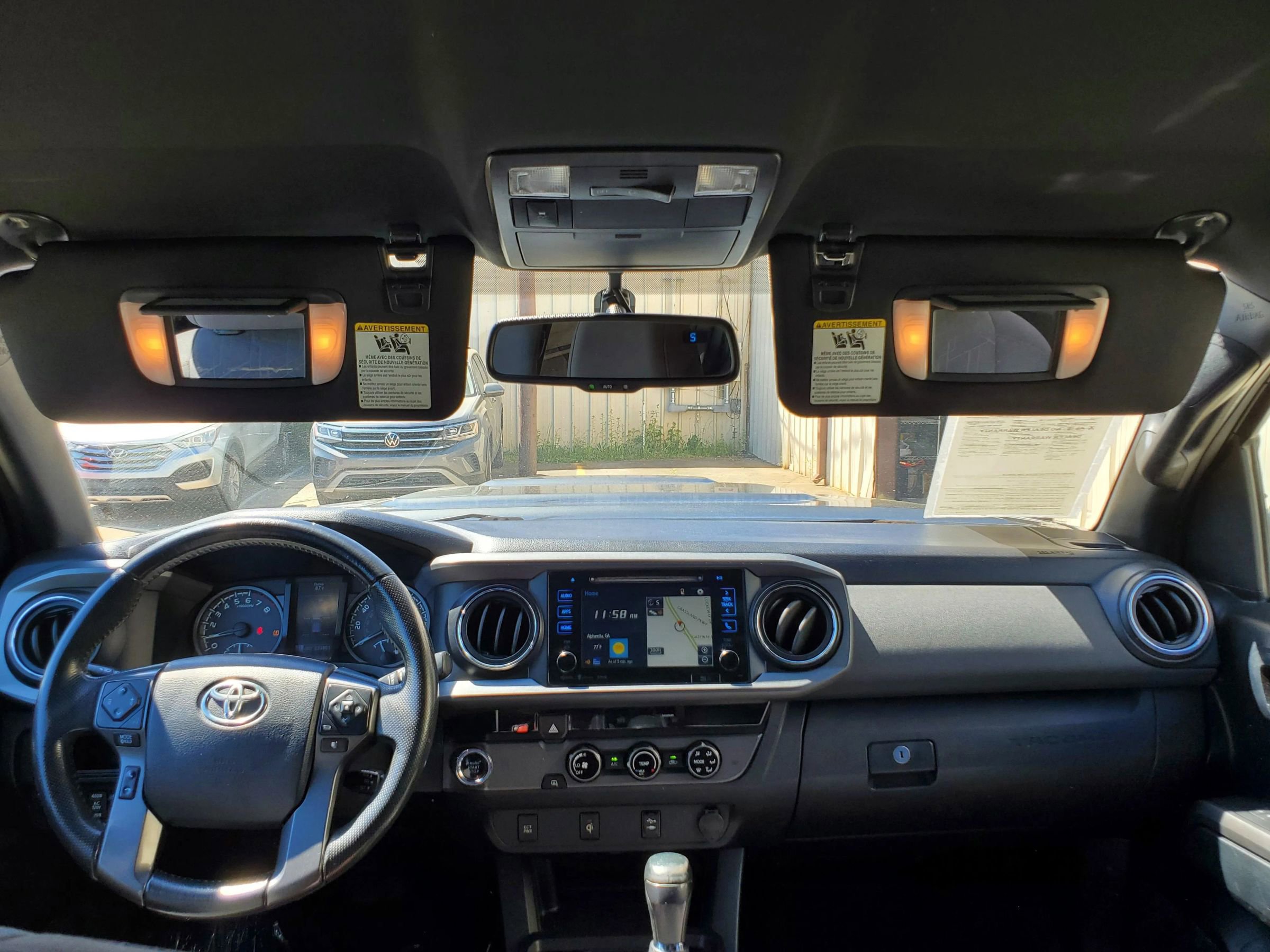 Used 2017 Toyota Tacoma TRD Sport w/ Tow Package image 34