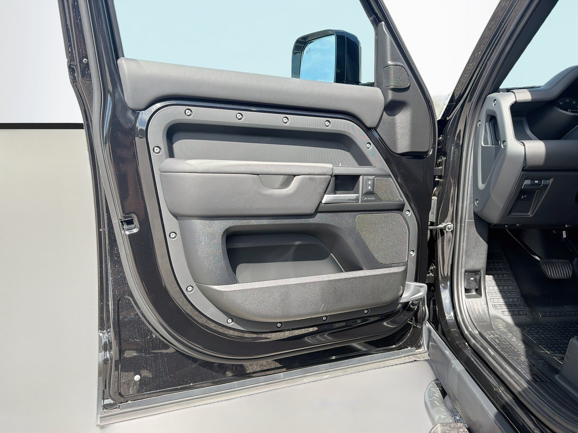 New 2026 Land Rover Defender 110 S AWD/4WD image 21